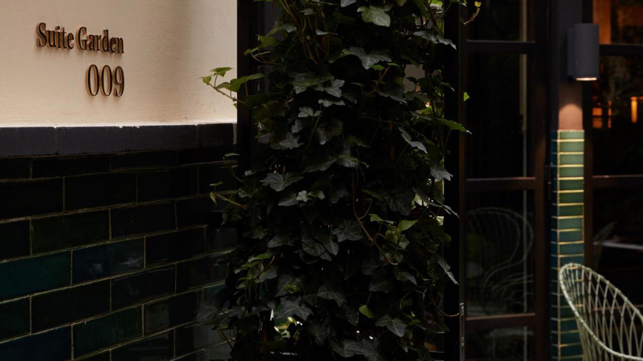 Monsieur George Hotel&Spa - Champs-Elysées Paris Extérieur photo The Ivy, 2019