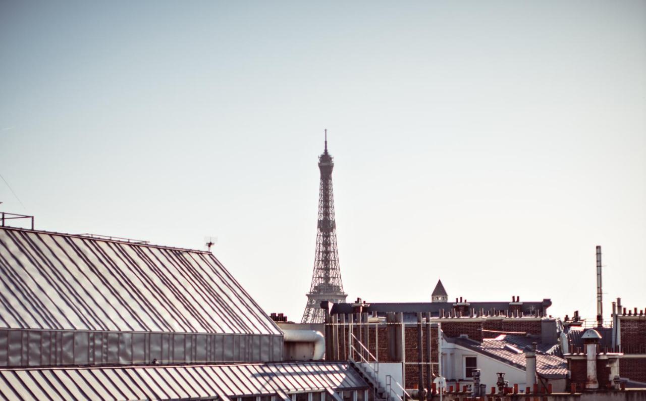 Monsieur George Hotel&Spa - Champs-Elysées Paris Extérieur photo The roof of the museum